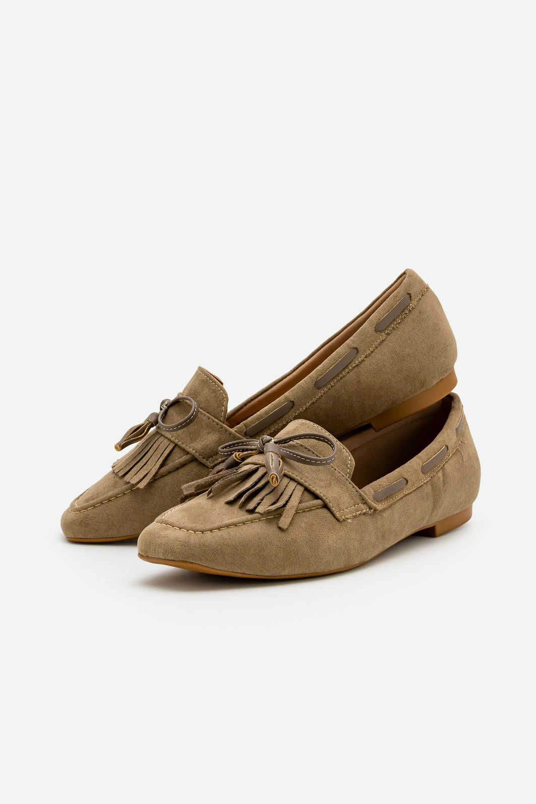 Mocassim em Camurça com Franja Taupe Mocassim em Camurça com Franja Taupe