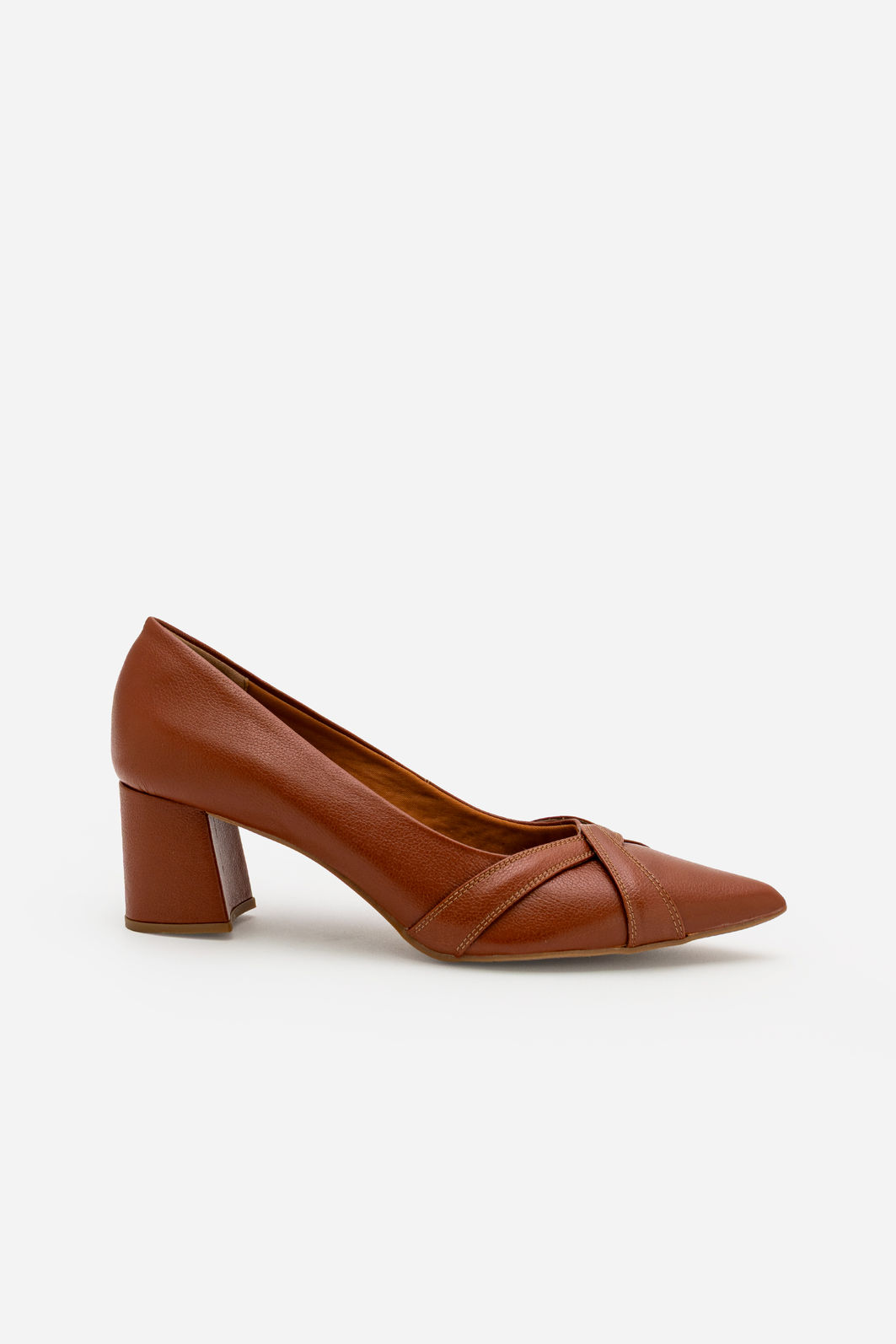 Scarpin Elegante em Couro com Salto Bloco Marrom Scarpin Elegante em Couro com Salto Bloco Marrom
