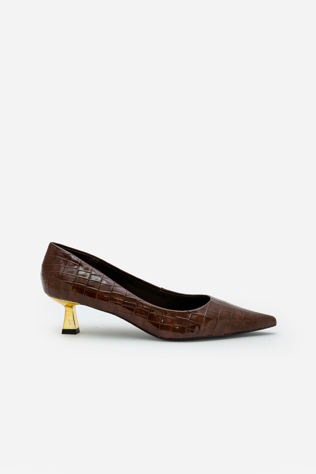 Scarpin em Croco Verniz com Salto Cromado Marrom Scarpin em Croco Verniz com Salto Cromado Marrom