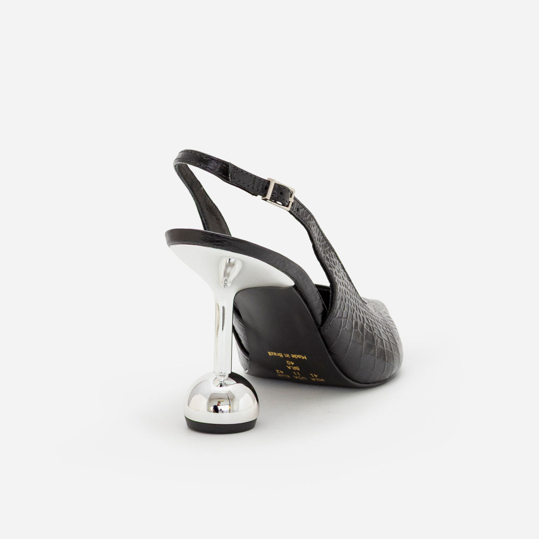 Slingback em Couro com Salto Cromado Preto Slingback em Couro com Salto Cromado Preto