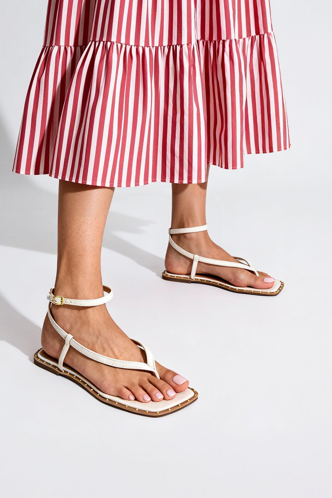 Rasteira Dedo Com Tornozeleira Branca