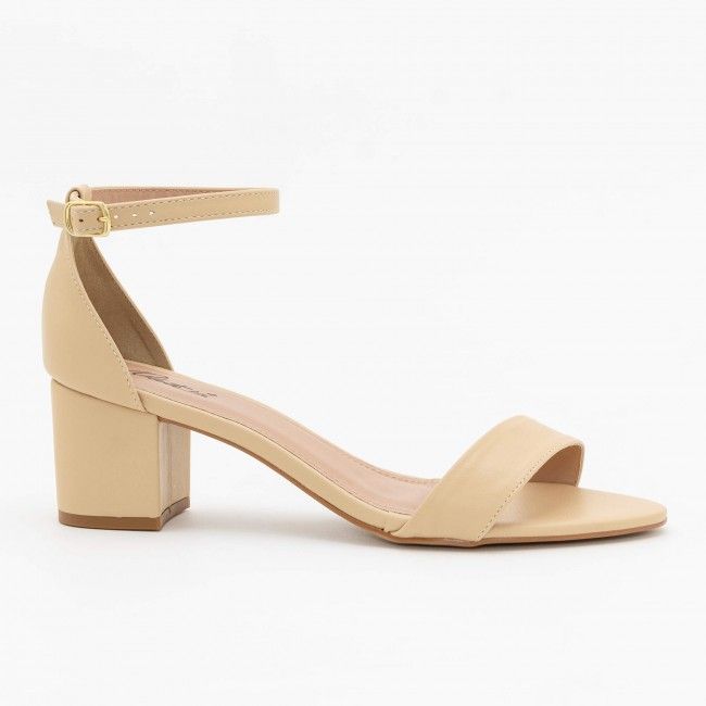 Sandália Tem Que Ter Delicada Amêndoa Sandália Tem Que Ter Delicada Amêndoa