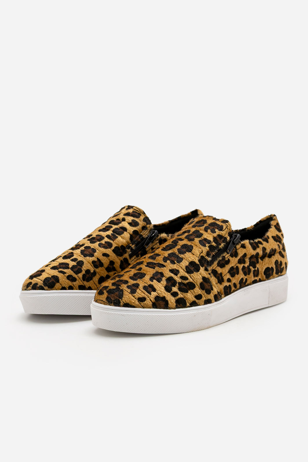 Tênis Slip On com Recortes Onça