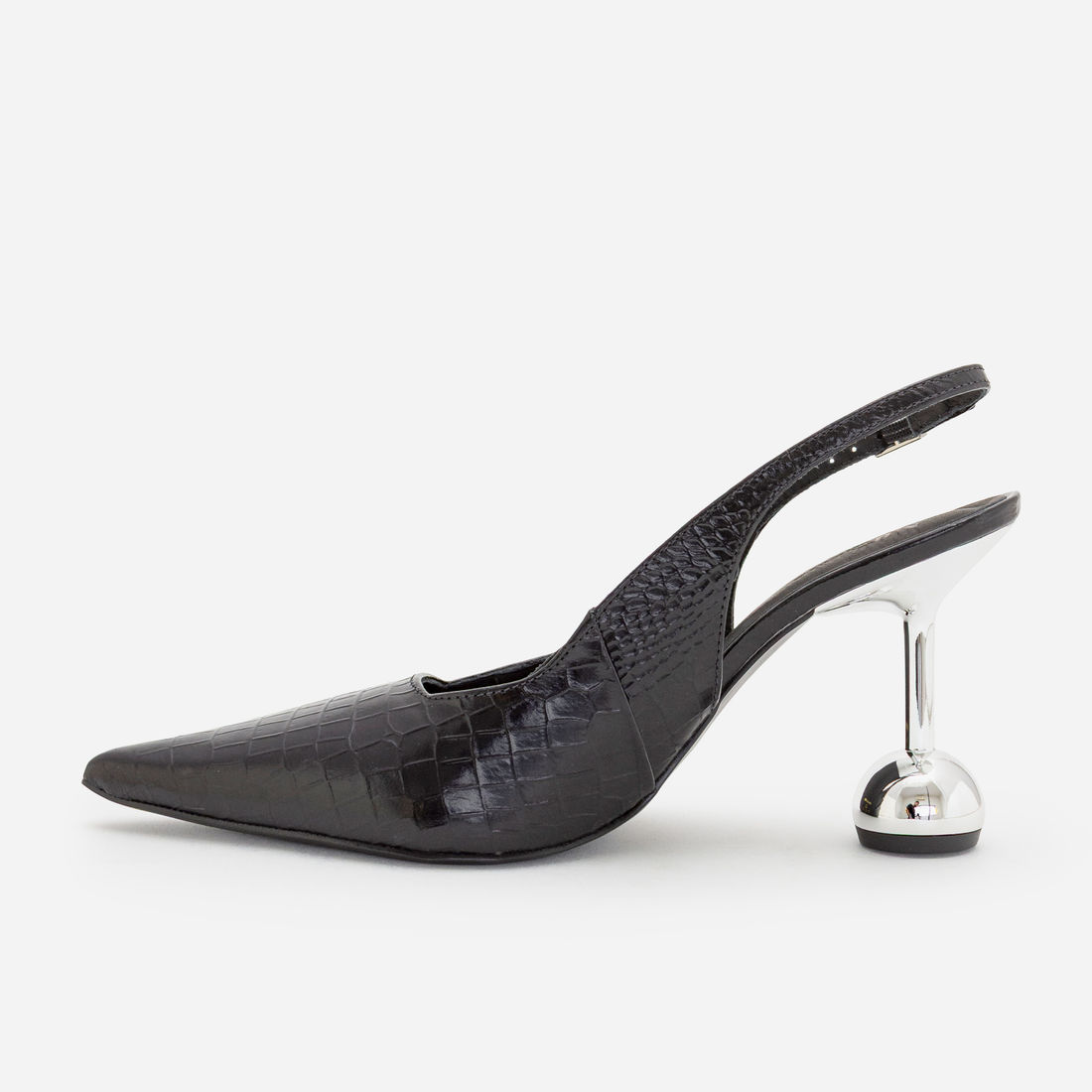 Slingback em Couro com Salto Cromado Preto Slingback em Couro com Salto Cromado Preto