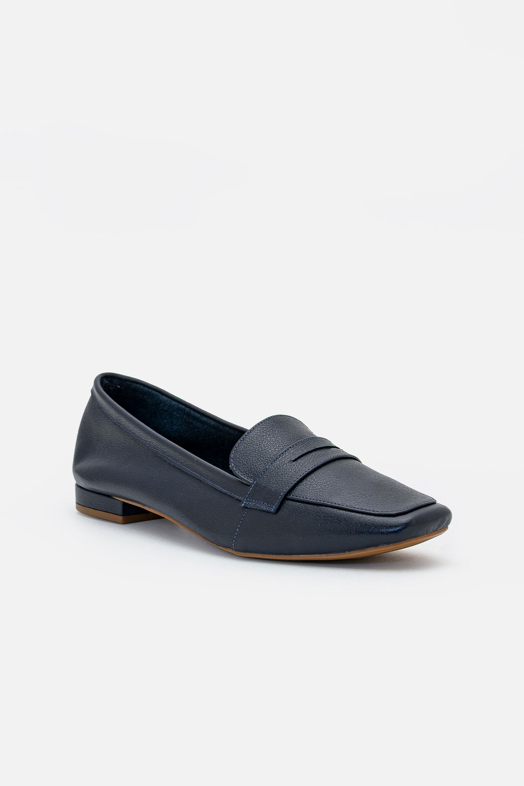 Mocassim Elegante em Couro Marinho Mocassim Elegante em Couro Marinho