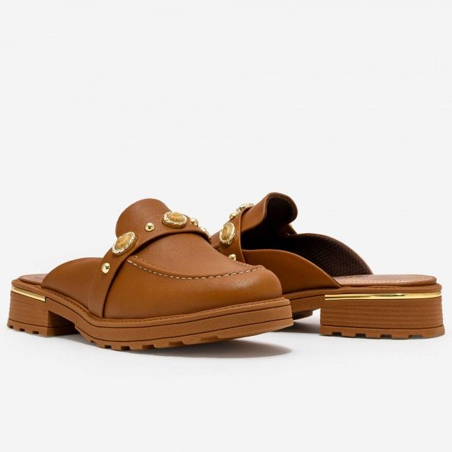 Mule Tratorado com Enfeites Piccadilly Tostado