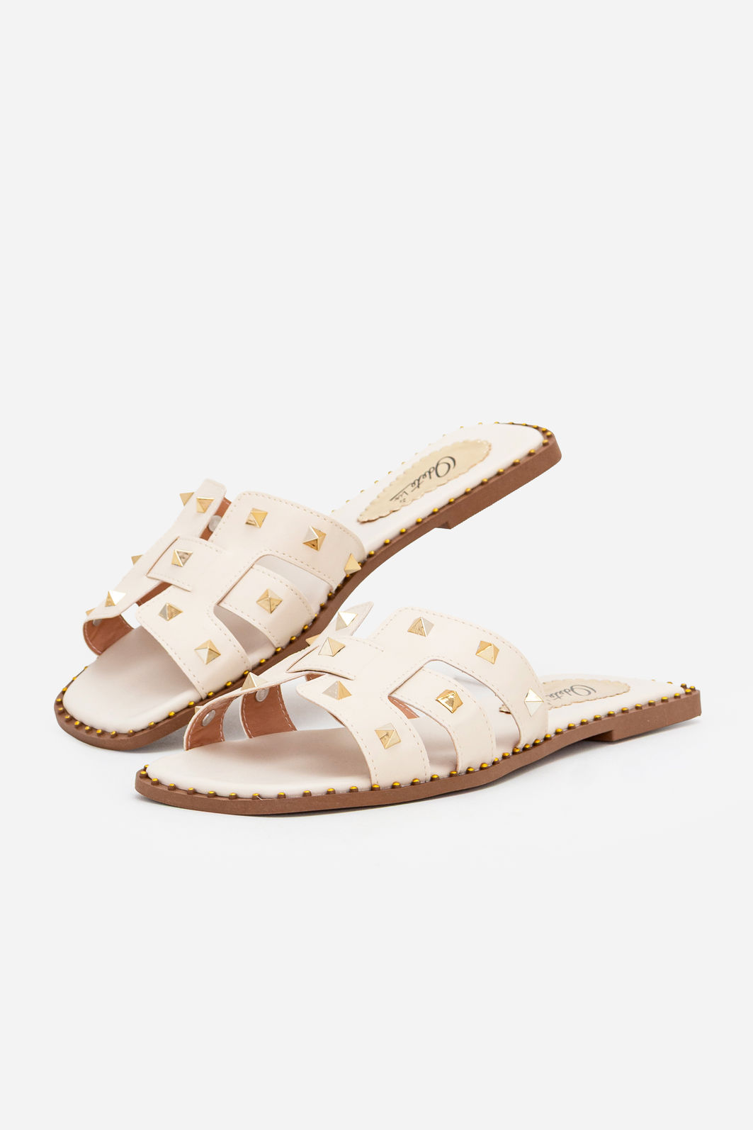 Rasteira H com Spikes Off White Rasteira H com Spikes Off White