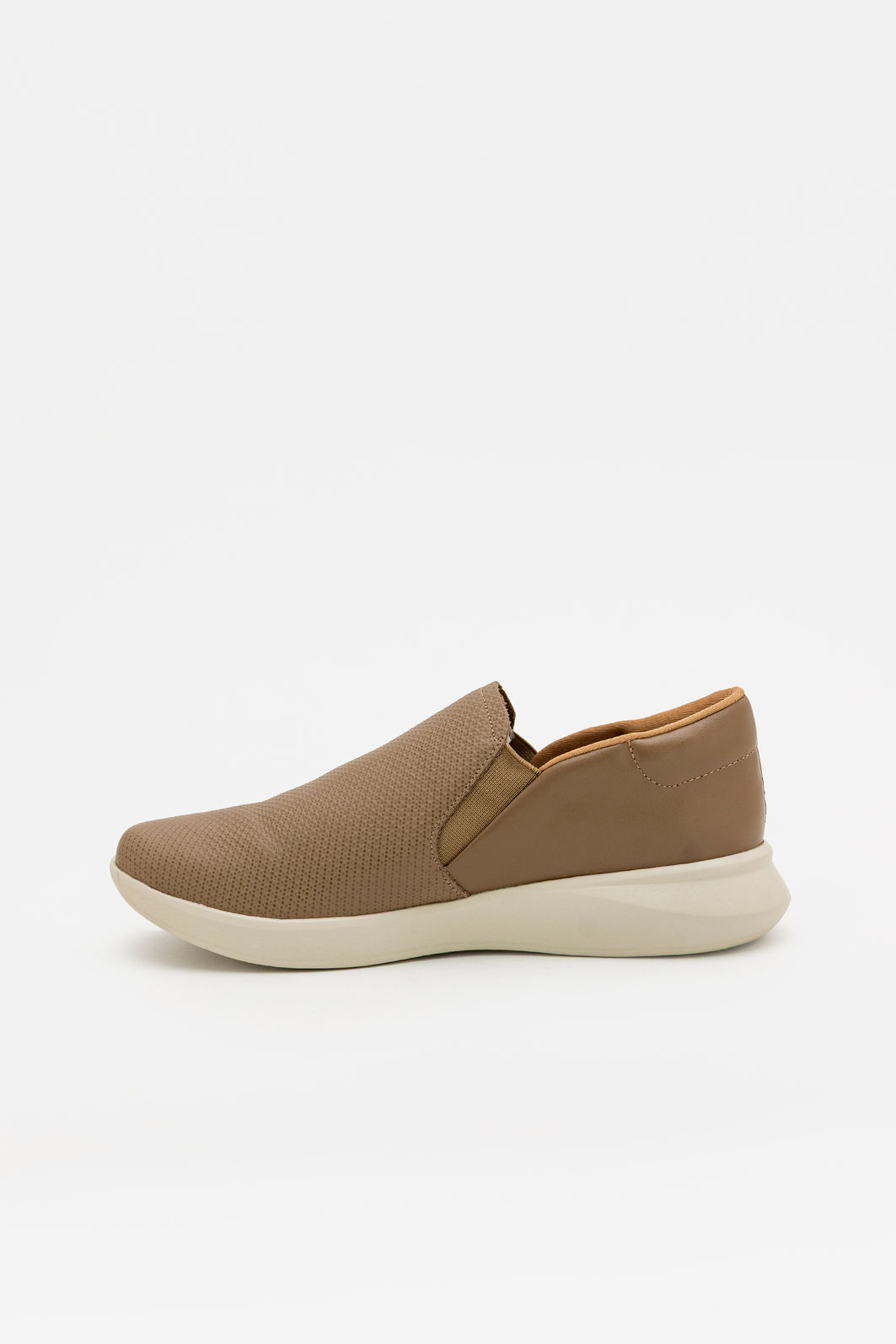 Tênis Slip On em Couro Usaflex Amêndoa Tênis Slip On em Couro Usaflex Amêndoa