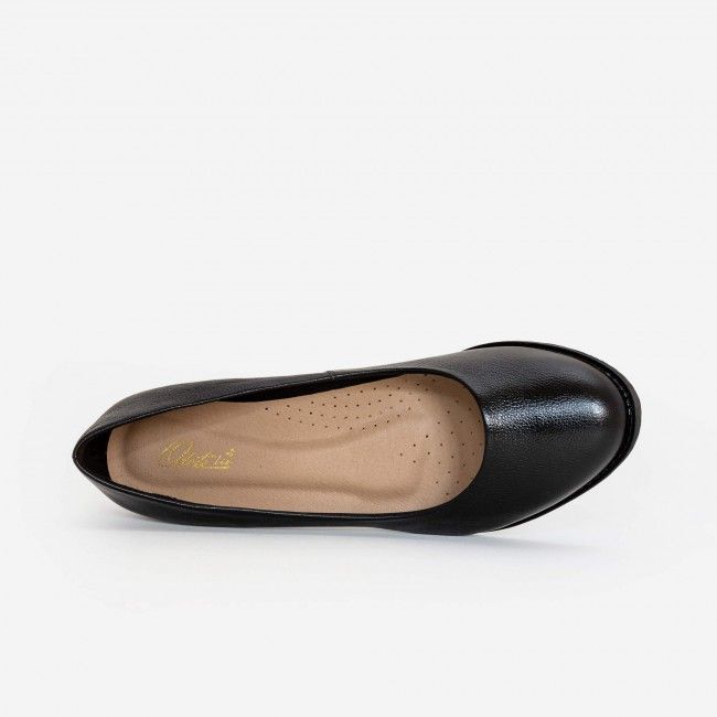 Scarpin Básico em Couro com Bico Redondo Preto Scarpin Básico em Couro com Bico Redondo Preto