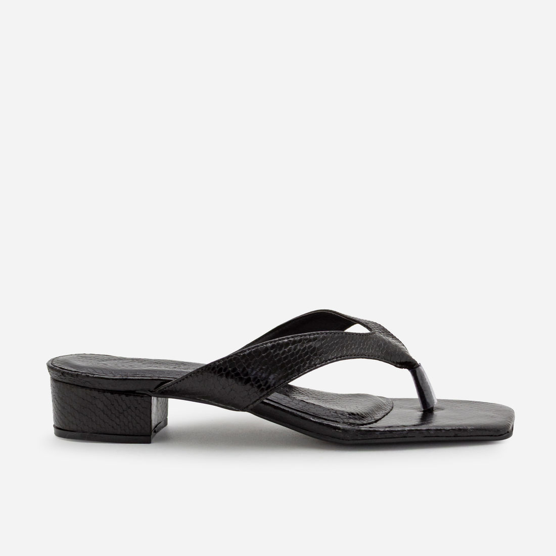 Mule De Dedo com Salto Bloco Baixo Preto Mule De Dedo com Salto Bloco Baixo Preto