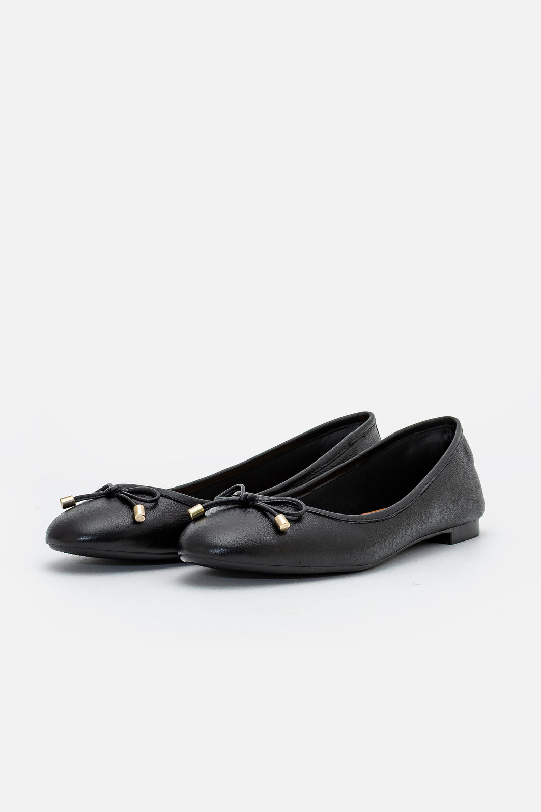 Sapatilha Delicada em Couro Preta Sapatilha Delicada em Couro Preta