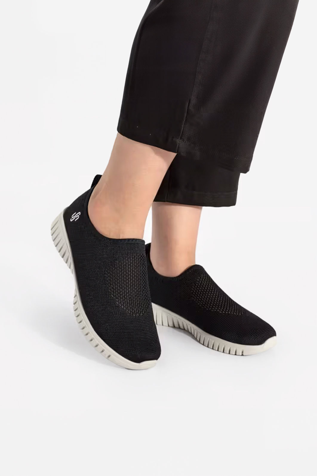 Tênis Usaflex Ultra Confortável e Prático Preto Tênis Usaflex Ultra Confortável e Prático Preto