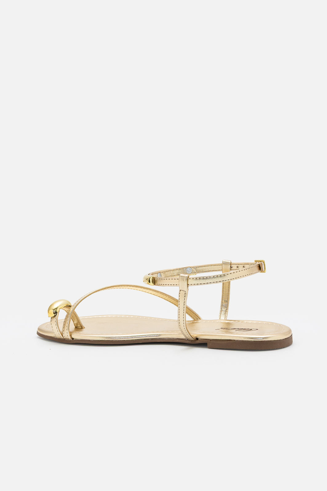 Rasteira Estilosa com Enfeites Metálicos Champagne Rasteira Estilosa com Enfeites Metálicos Champagne