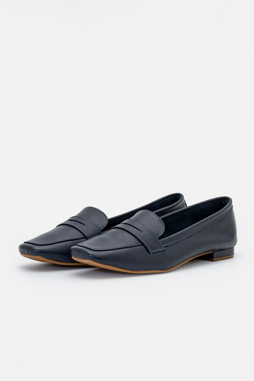 Mocassim Elegante em Couro Marinho Mocassim Elegante em Couro Marinho