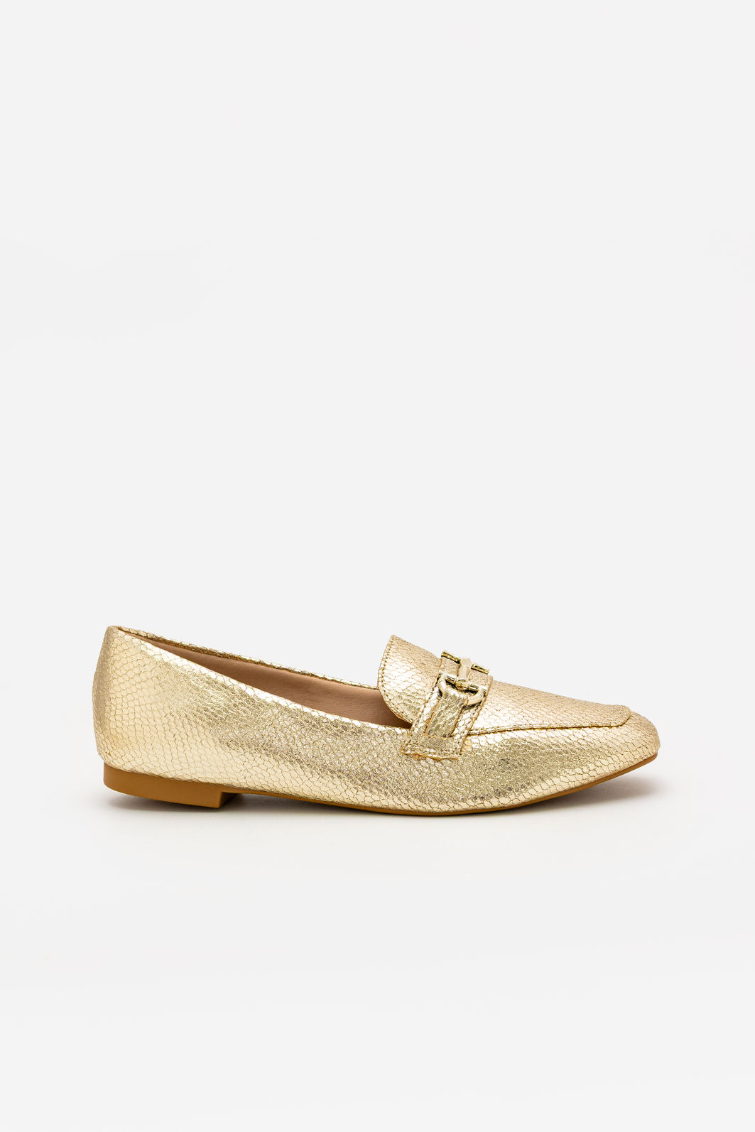 Mocassim Tradicional Texturizado com Detalhe Metálico Ouro Mocassim Tradicional Texturizado com Detalhe Metálico Ouro