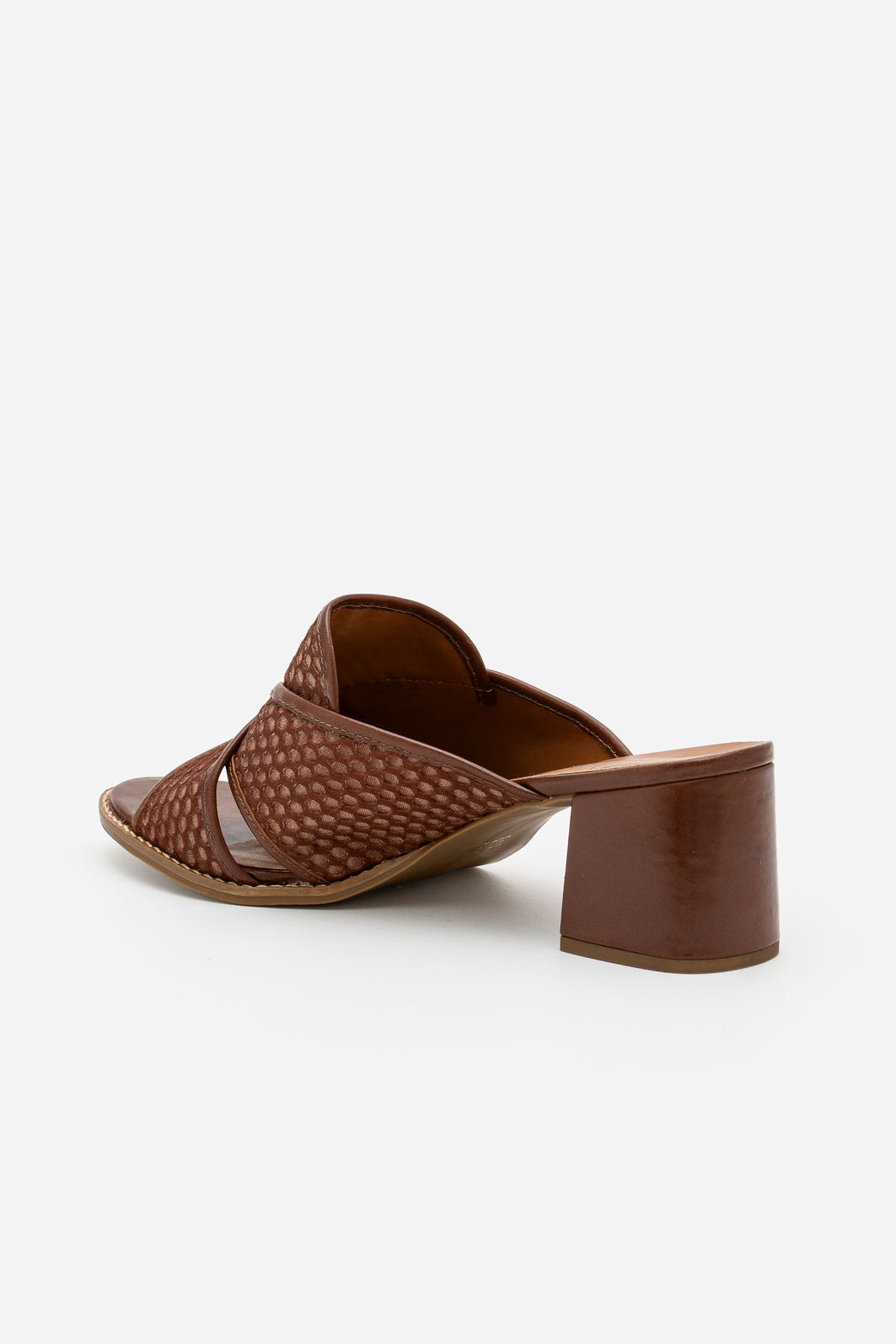 Mule com Recortes e Salto Bloco Tostado Mule com Recortes e Salto Bloco Tostado