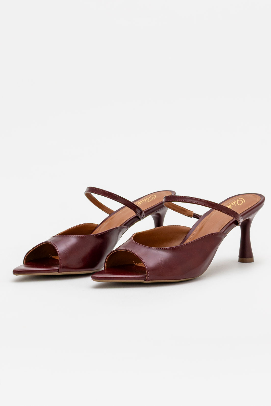 Mule com Salto Taça Elegante Bordo