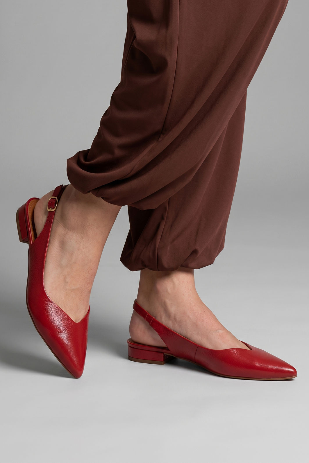 Slingback em Couro Vermelho Slingback em Couro Vermelho