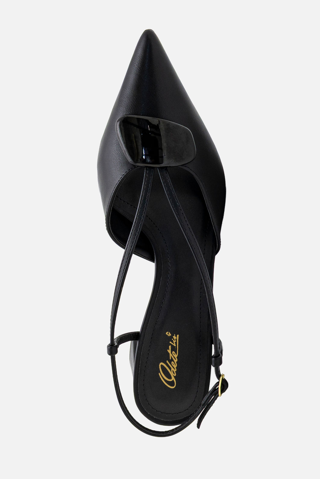 Chanel Com Salto Bloco e Enfeite Preto Chanel Com Salto Bloco e Enfeite Preto