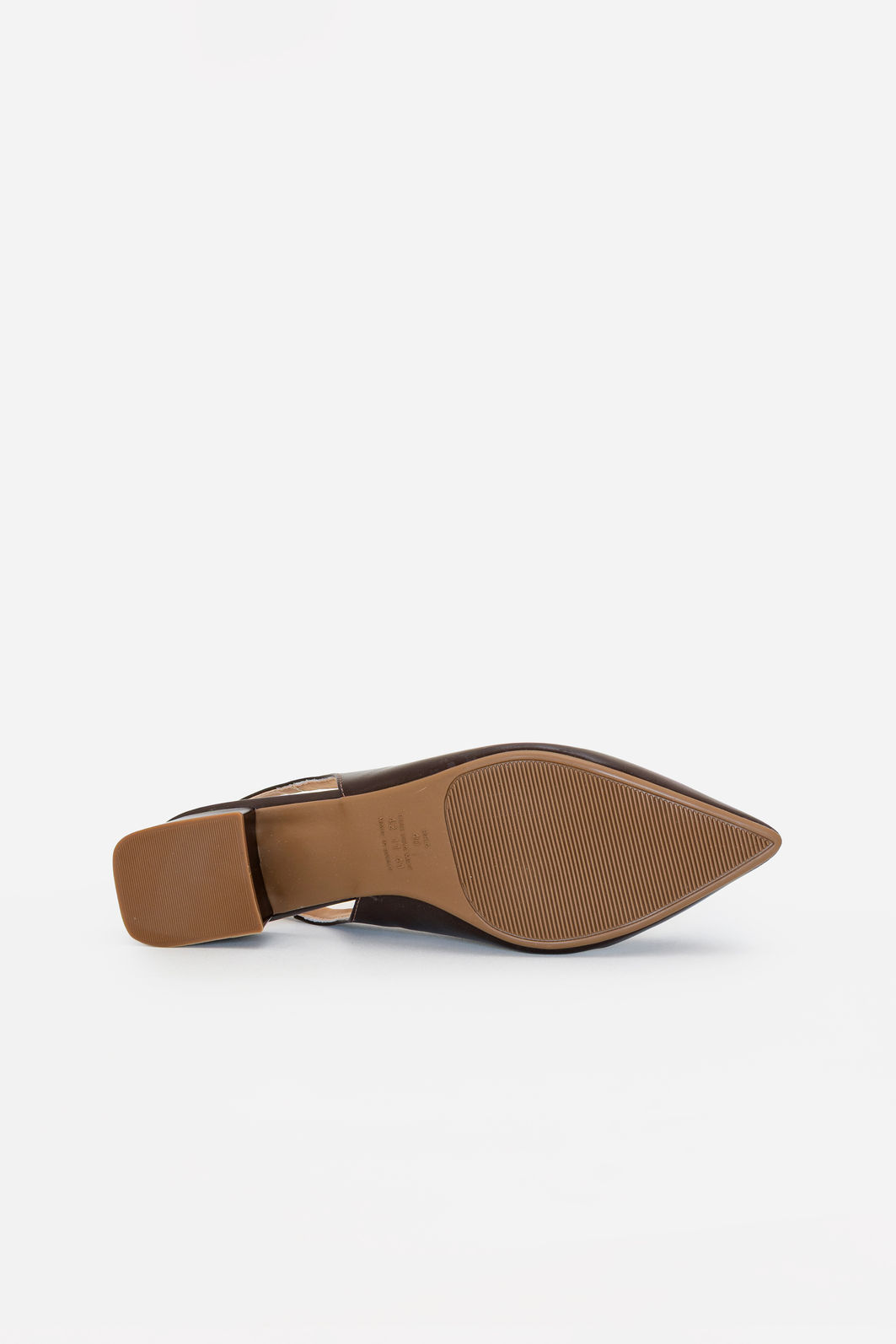 Slingback com Enfeite e Salto Baixo Marrom Slingback com Enfeite e Salto Baixo Marrom