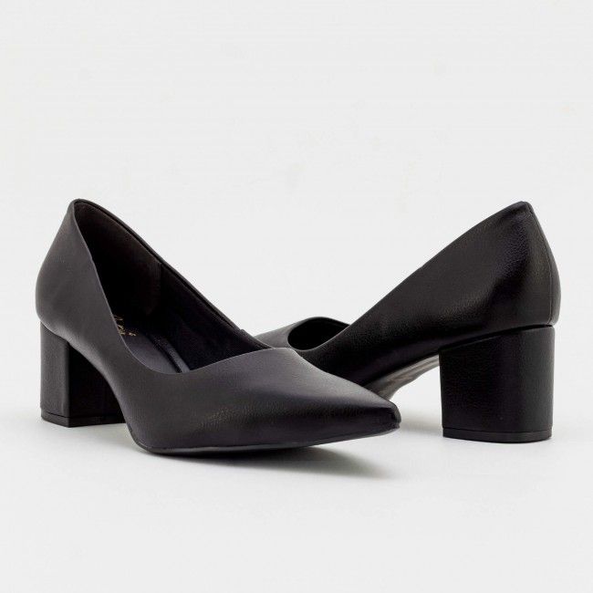 Scarpin Clássico com Salto Bloco Preto Scarpin Clássico com Salto Bloco Preto