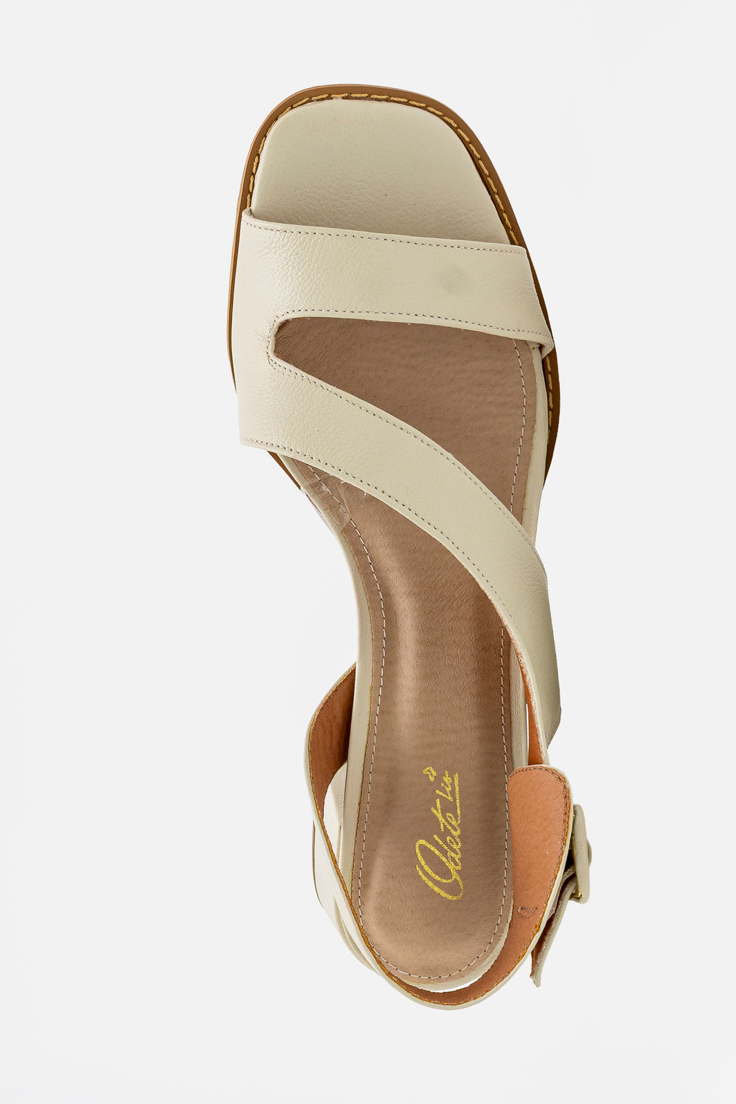 Sandália em Couro com Salto Bloco Off White Sandália em Couro com Salto Bloco Off White