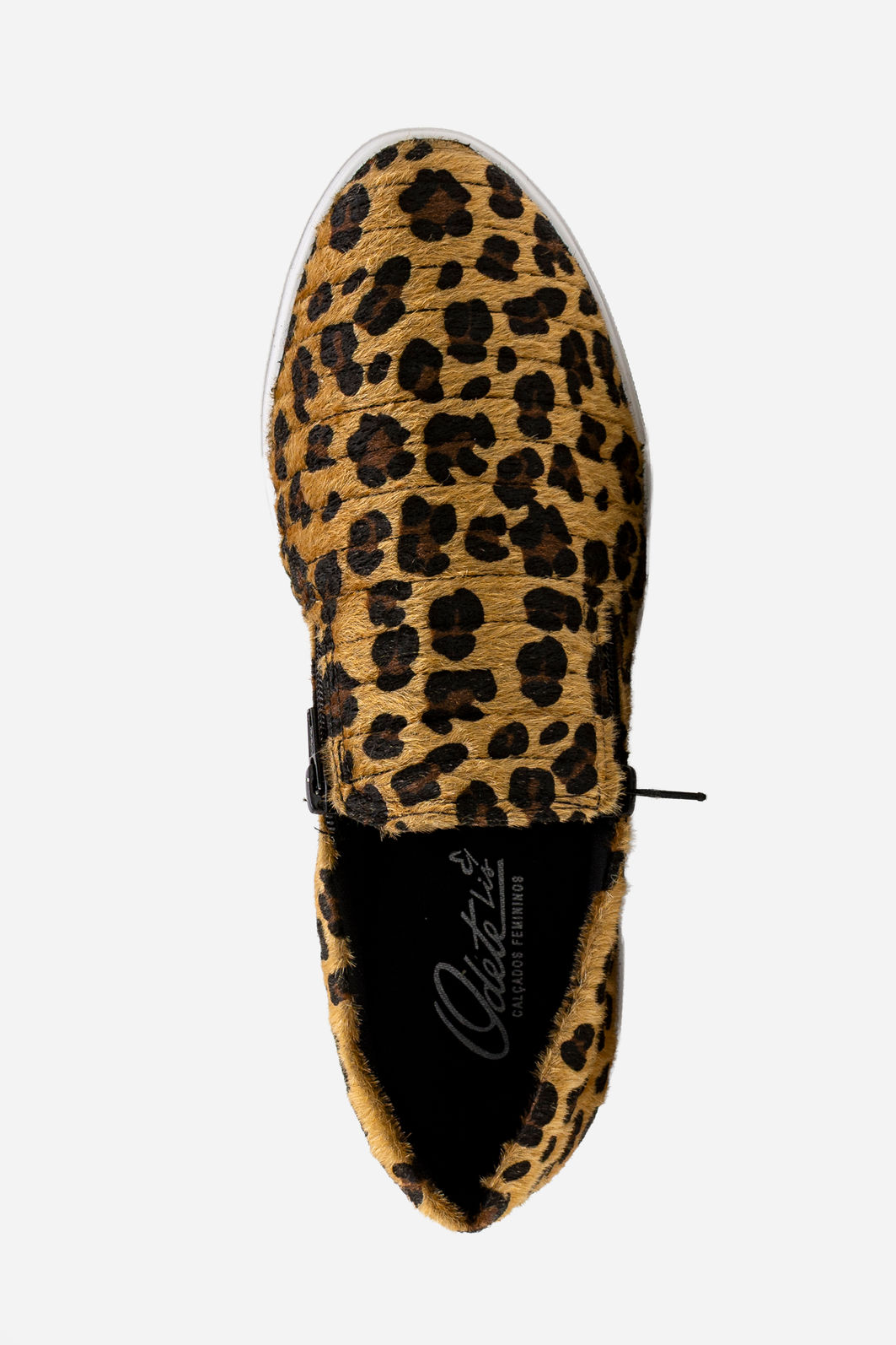 Tênis Slip On com Recortes Onça
