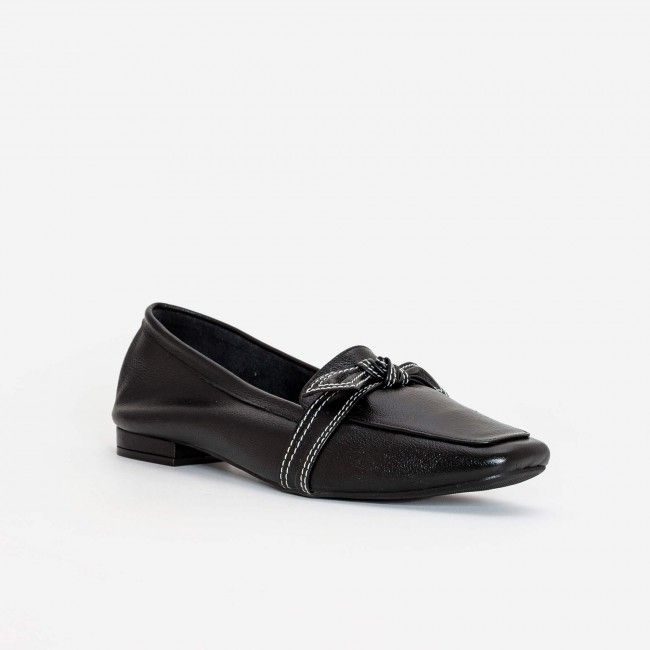 Mocassim em Couro com Lacinho Delicado Preto Mocassim em Couro com Lacinho Delicado Preto