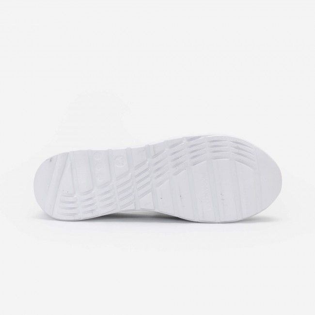 Tênis Slip On Comfort em Material Texturizado Champagne