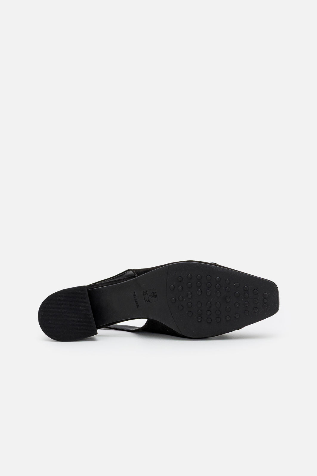 Slingback em Camurça com Laço Delicado Preto Slingback em Camurça com Laço Delicado Preto