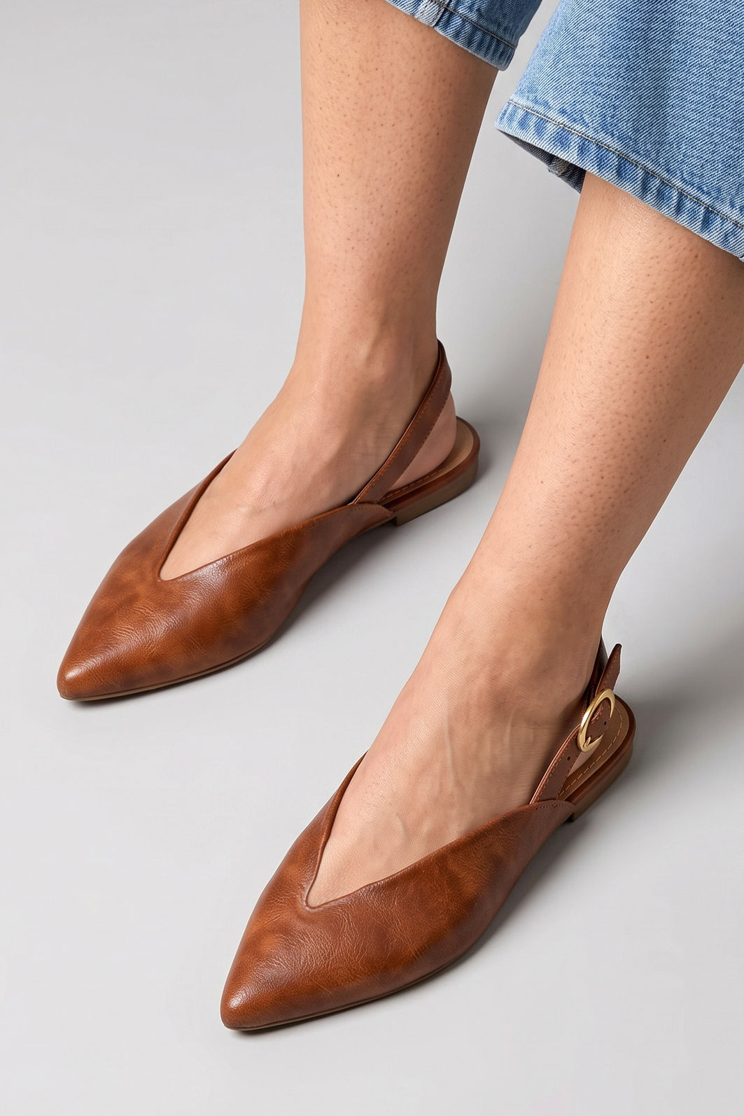 Slingback com Decote Tostado Slingback com Decote Tostado