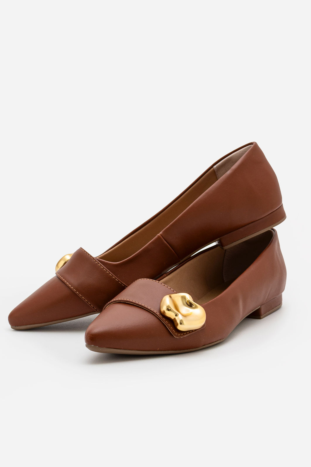 Sapatilha com Enfeite Orgânico Café Sapatilha com Enfeite Orgânico Café