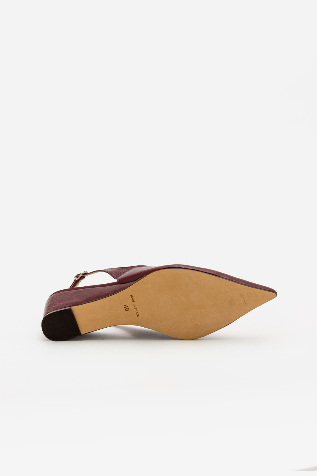 Chanel em Couro Verniz com Salto Anabela Baixo Bordo