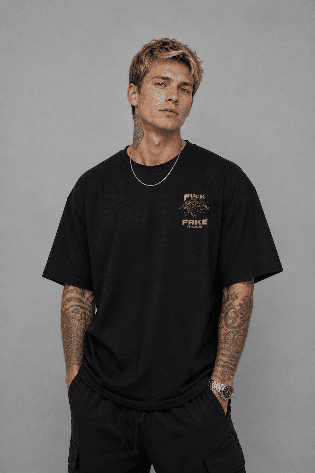 Camiseta Oversized Estampada Fake Friends Camiseta Oversized Estampada Fake Friends