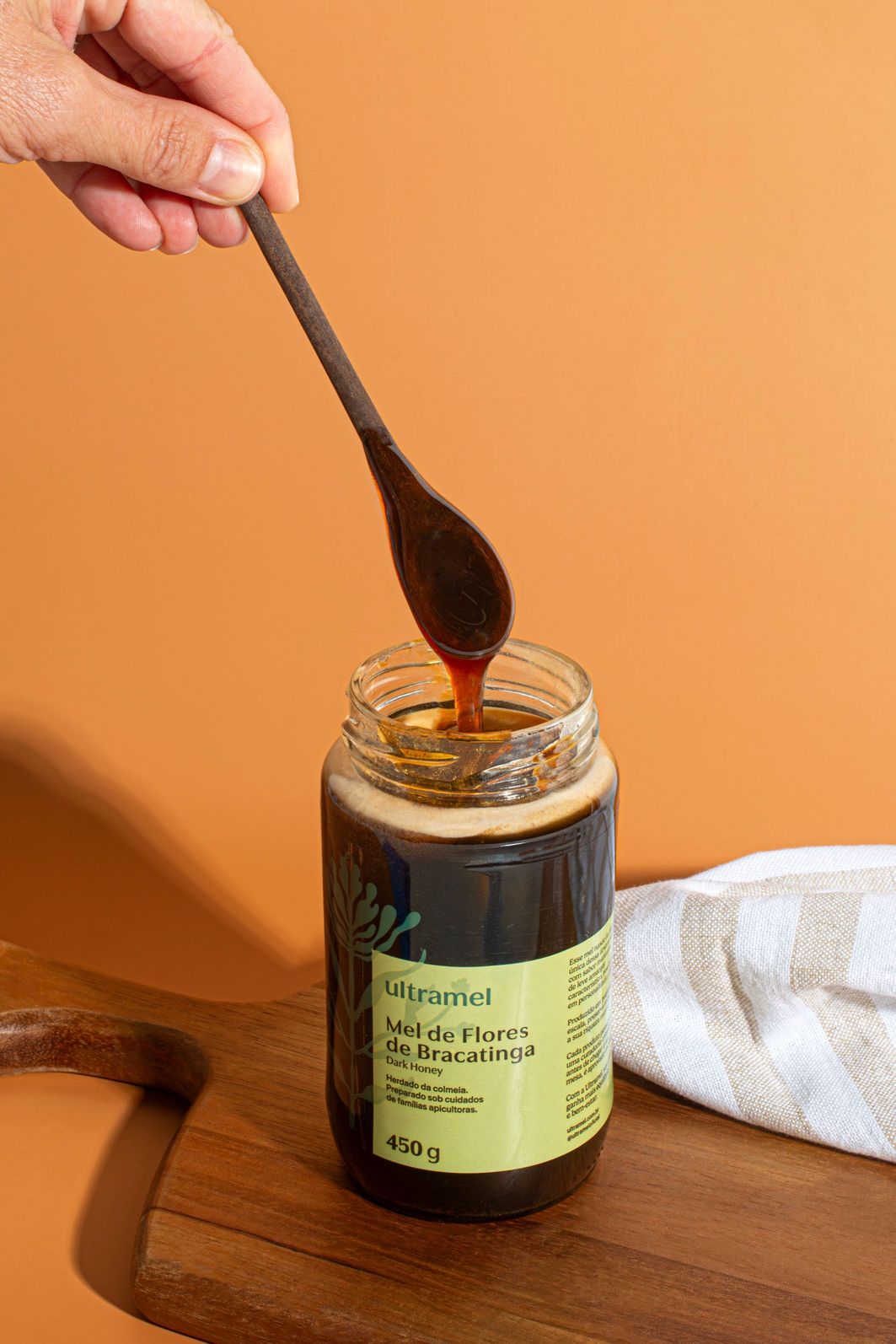 Mel da Flor da Bracatinga - Dark Honey - 450g Mel da Flor da Bracatinga - Dark Honey - 450g