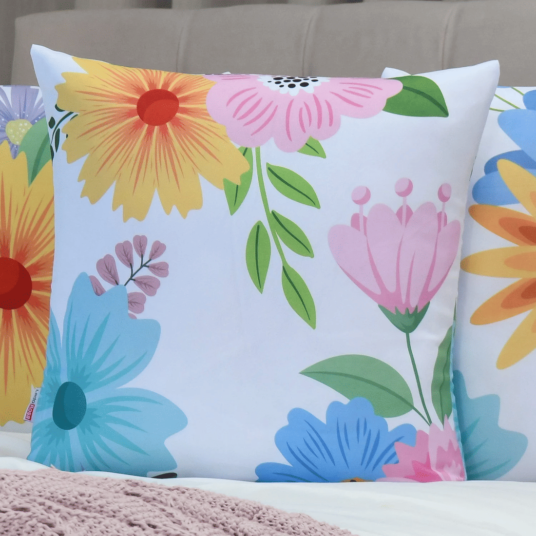 Kit: 4 Capas de Almofada Decorativas Evelyn Branco Kit: 4 Capas de Almofada Decorativas Evelyn Branco