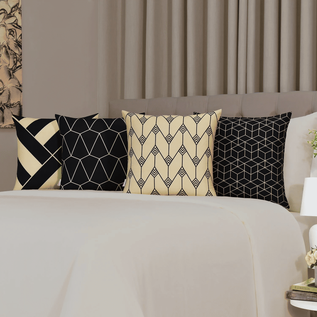 Kit: 4 Capas de Almofada Decorativas Geométrica Black Gilt 