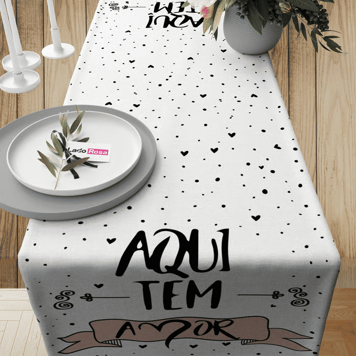 Trilho de Mesa Caminho de Mesa Aqui Tem Amor - 50x140cm -   