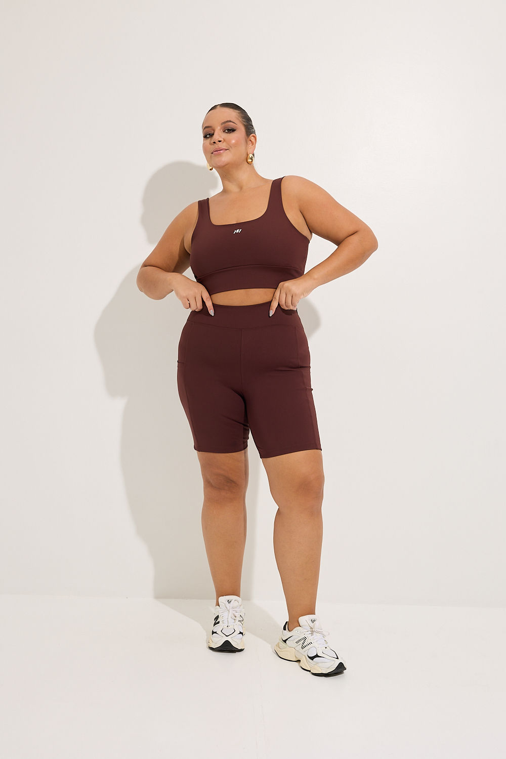 Bermuda Fitness Plus Size com Bolso Mocha