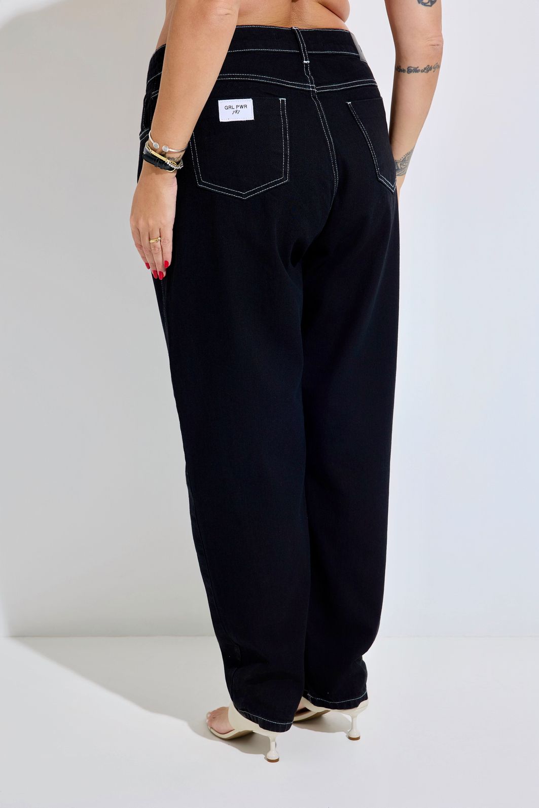 Calça Jeans Reta Plus Size Isabella Black