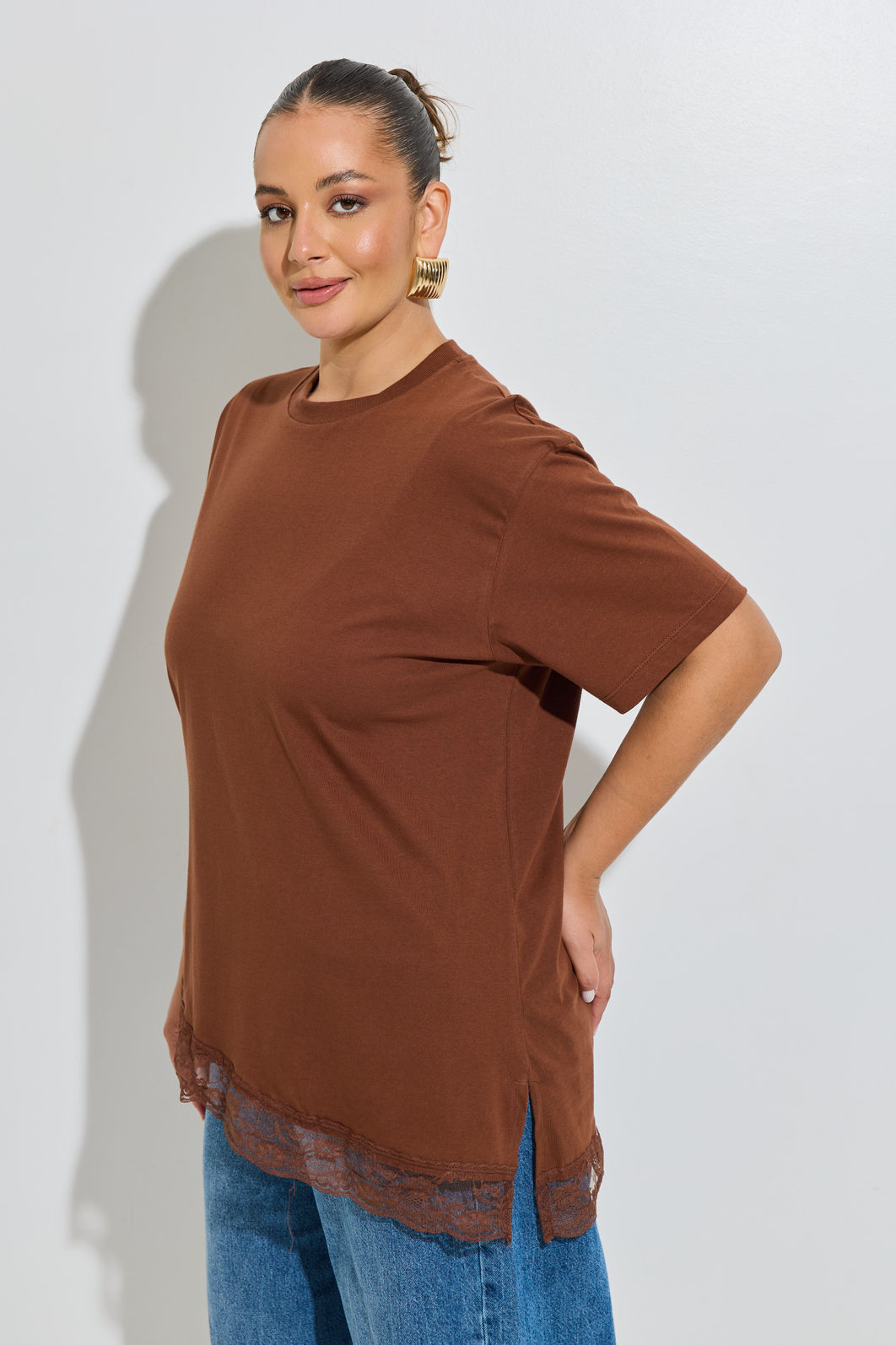 Blusa Rosana Com Renda Marrom Blusa Rosana Com Renda Marrom