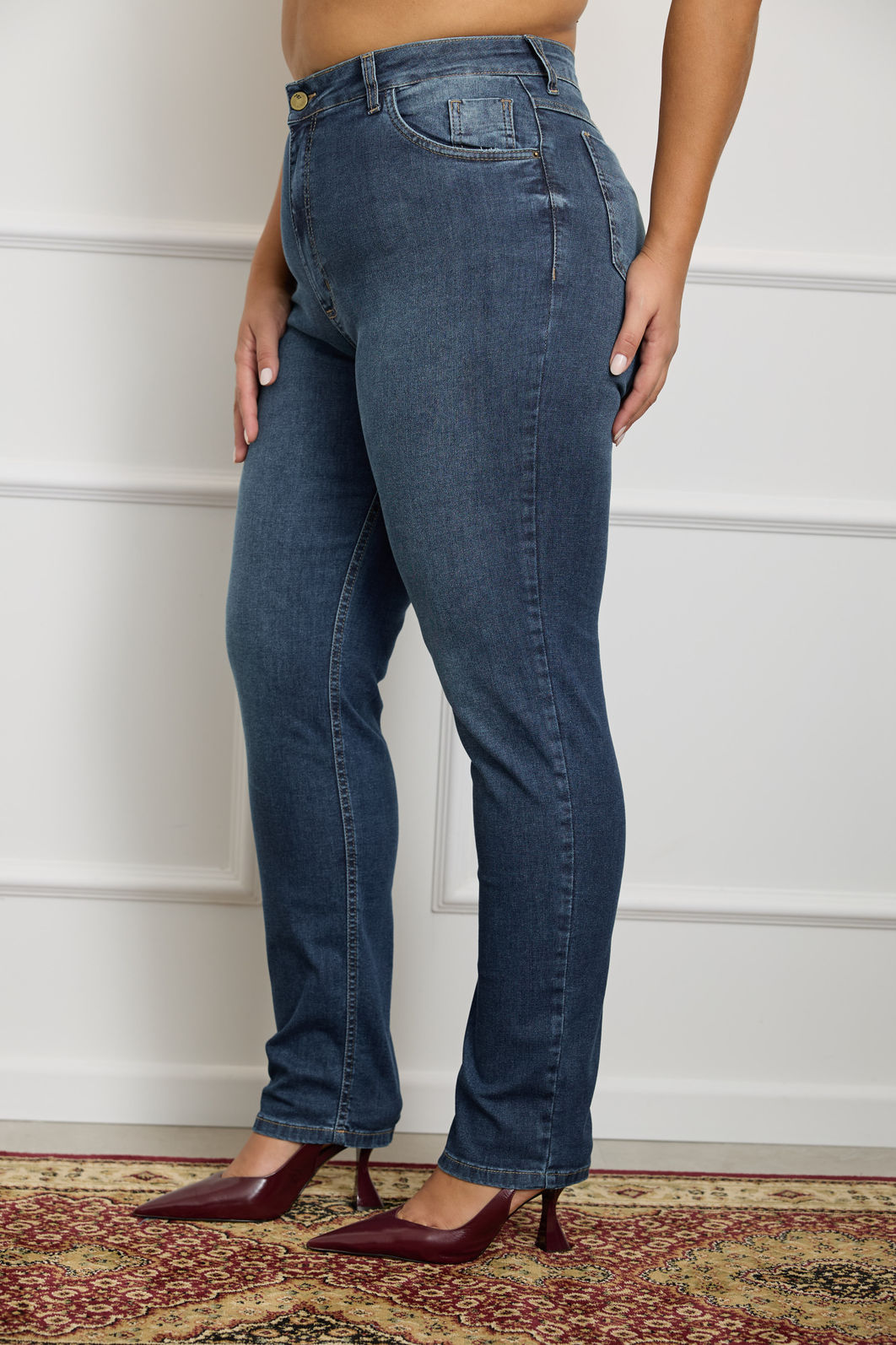 Calça Jeans Reta Com Elastano Plus Size Laissa