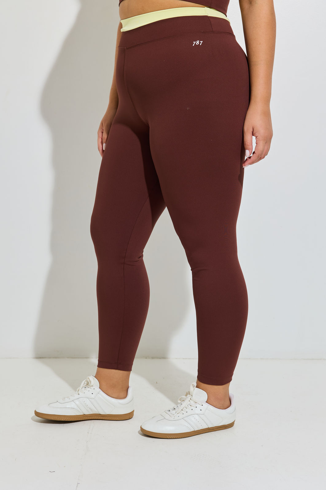 Legging Fitness Plus Size Duo Marrom e Amarelo Legging Fitness Plus Size Duo Marrom e Amarelo