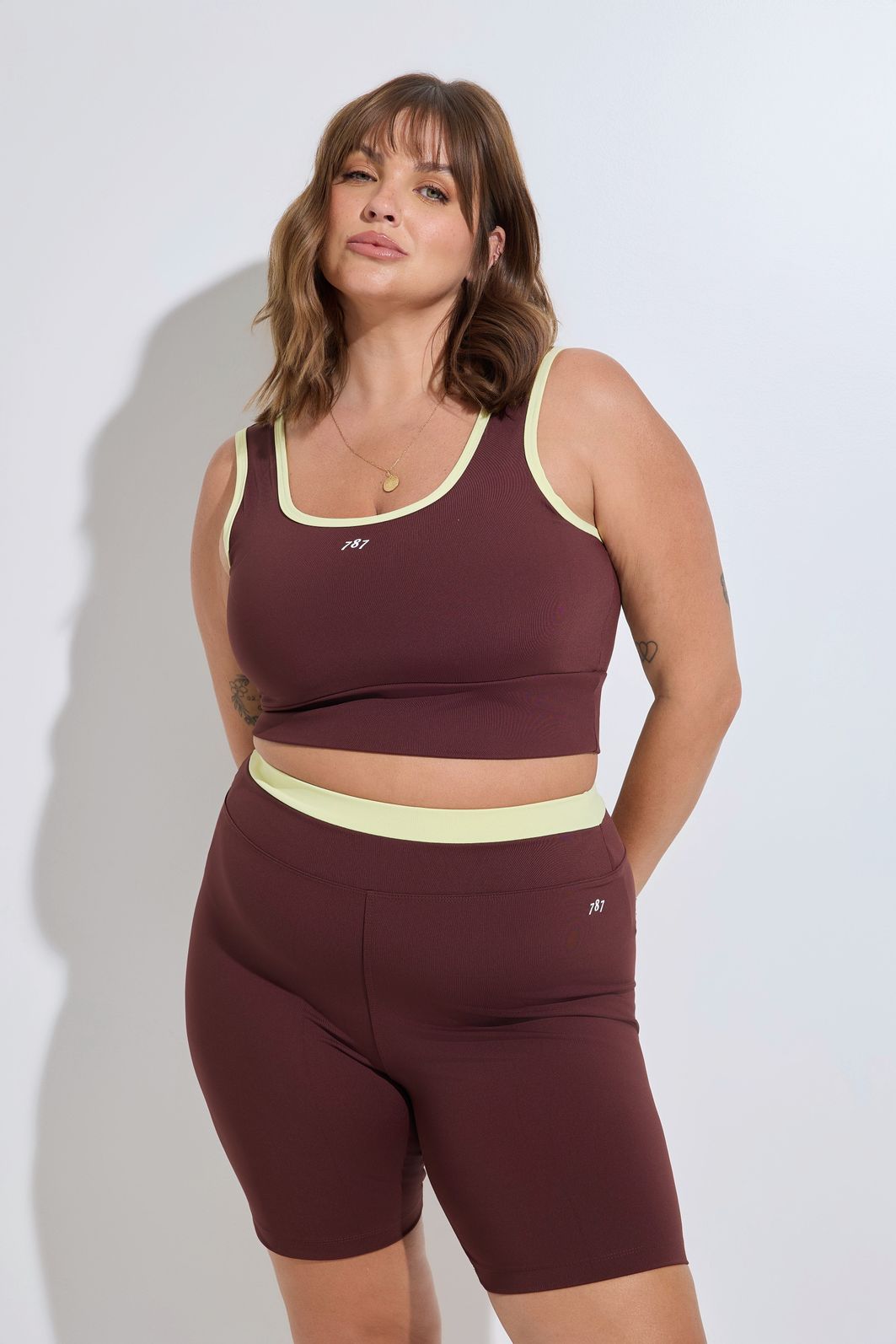 Top Fitness Plus Size Duo Marrom e Amarelo