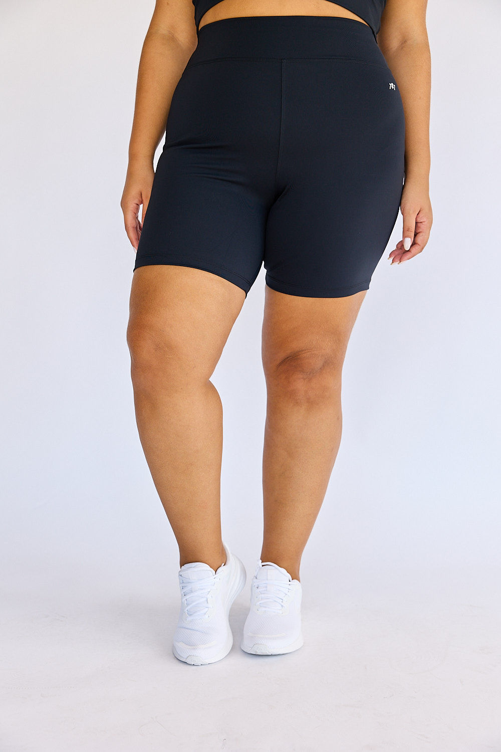 Bermuda Fitness Plus Size Preta