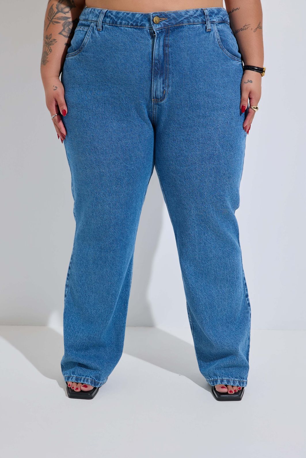 Calça Jeans Reta Plus Size Carolina com Regulagem