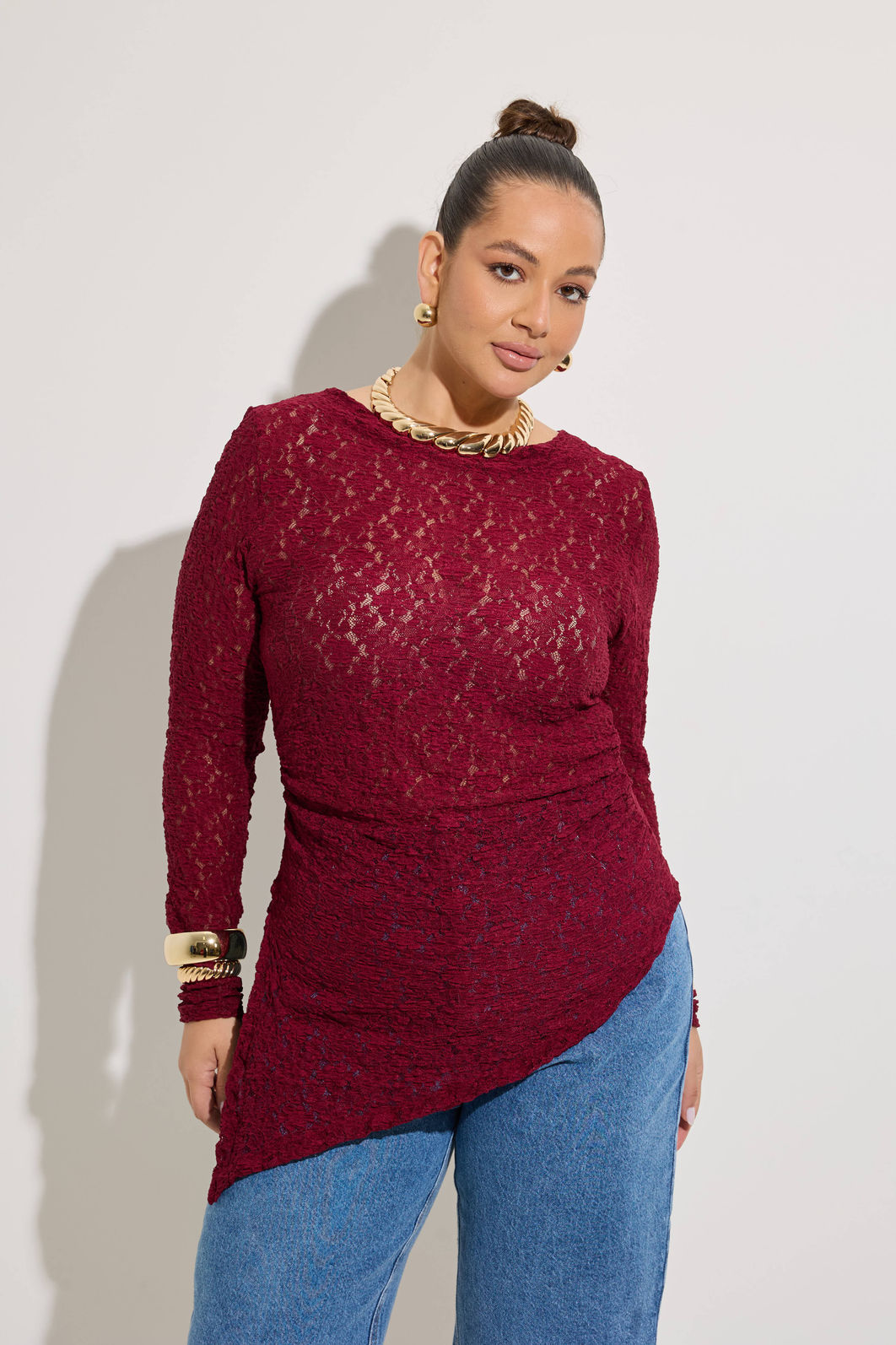Blusa Celina Assimétrica Renda Vinho Blusa Celina Assimétrica Renda Vinho