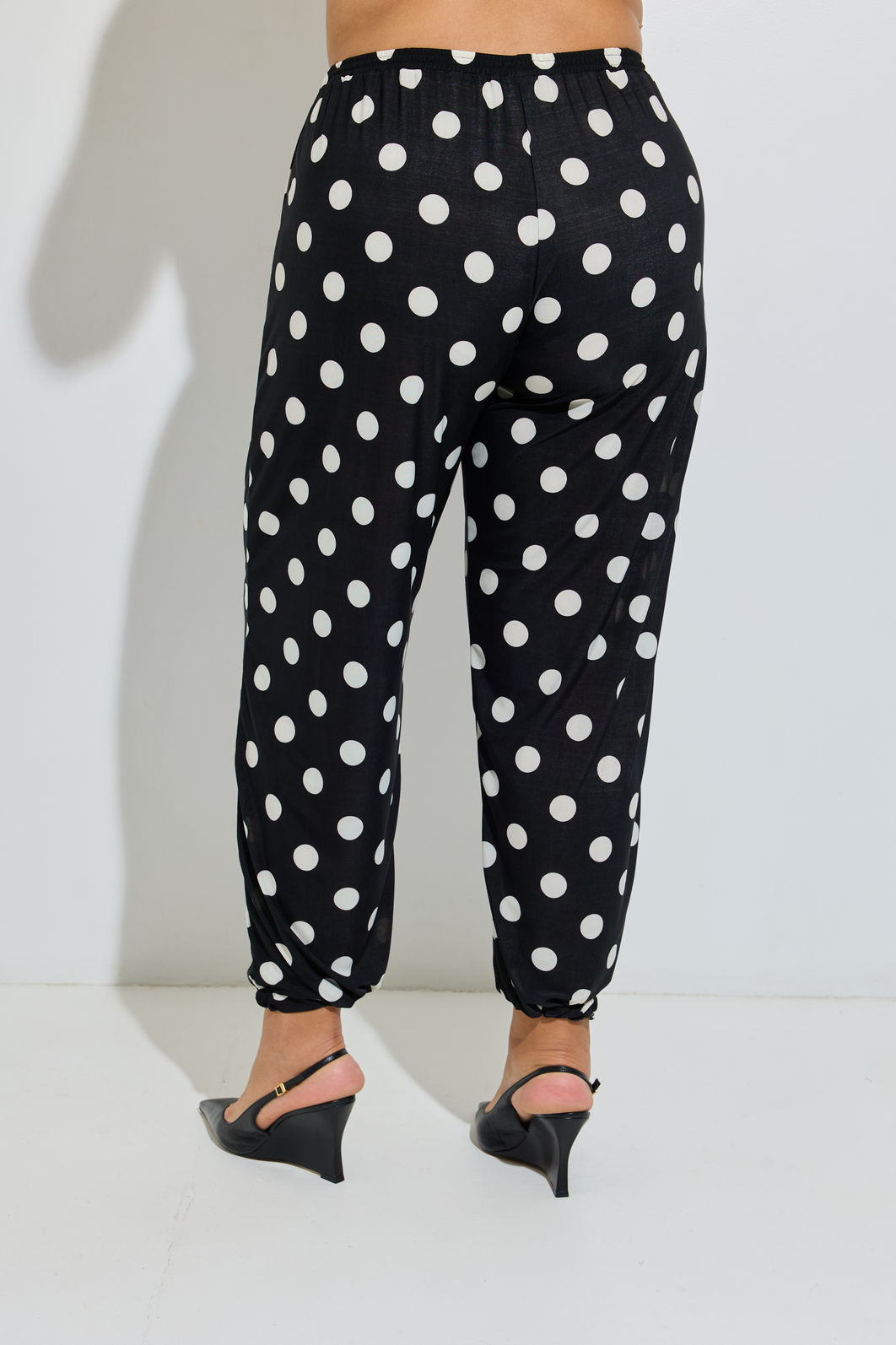 Calça Aladim Poá Preto Calça Aladim Poá Preto