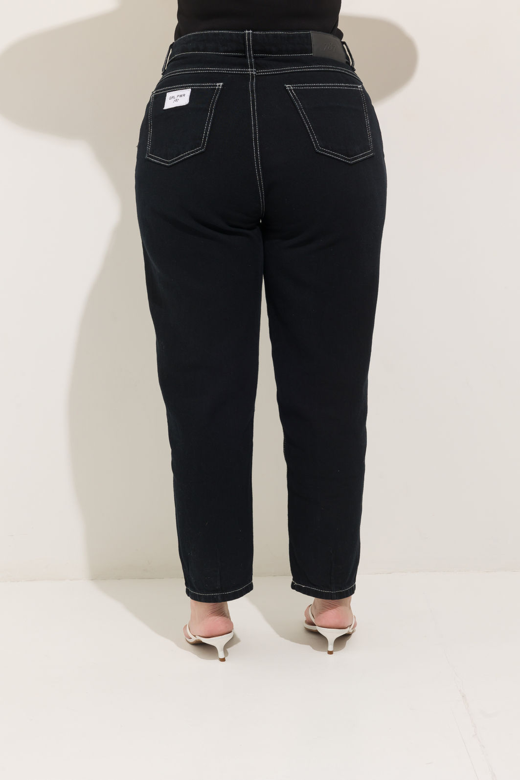Calça Jeans Baggy Plus Size Gabi Berri