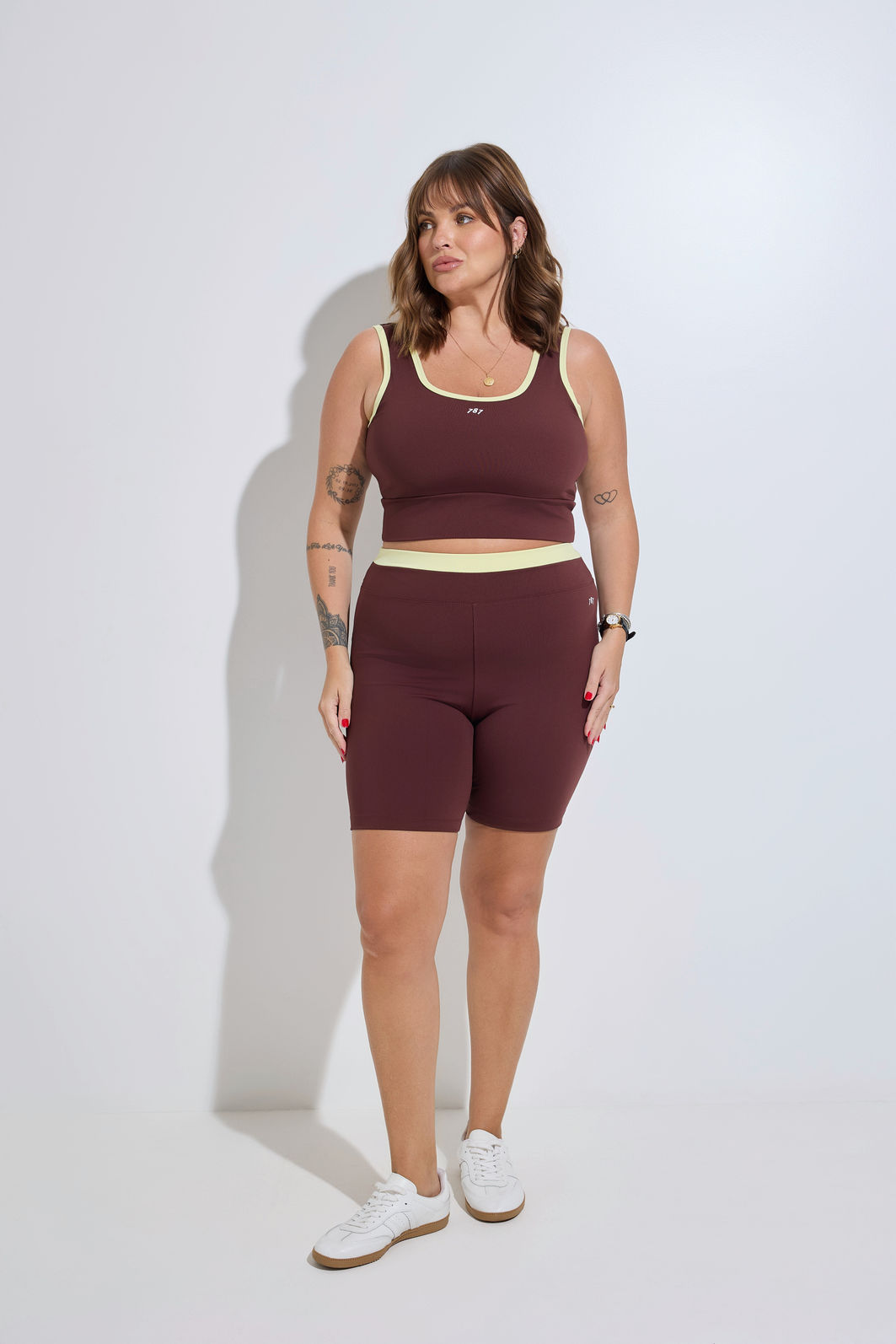 Bermuda Ftiness Plus Size Duo Marrom e Amarelo